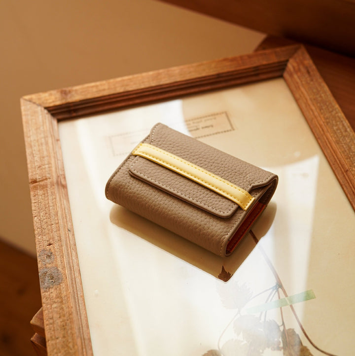Textured Leather Cardholder Wallet