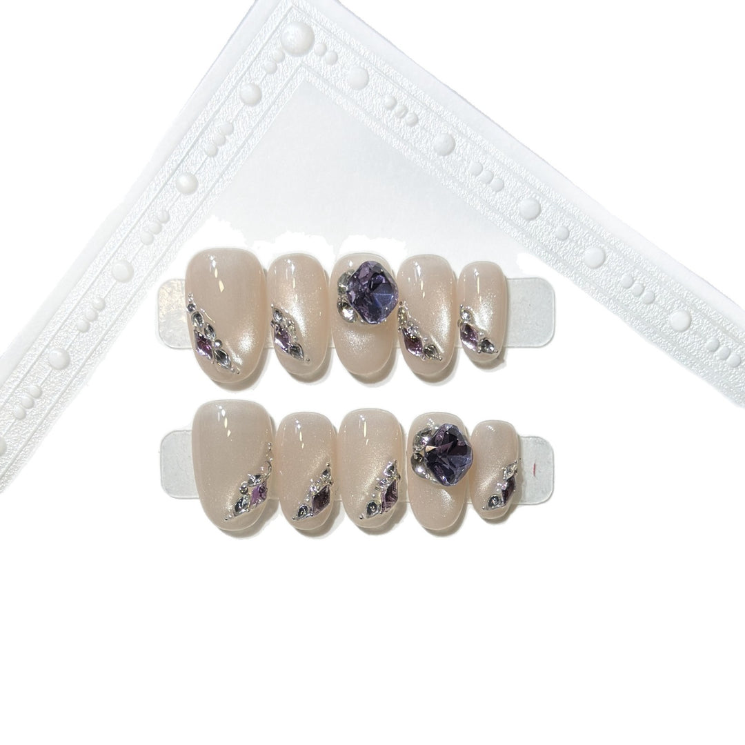Elegant Press-On Nail Set with Gemstone Accents Stornfield
