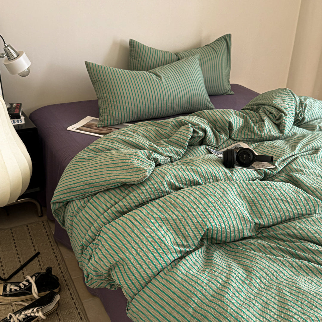Striped Textured Bedding Set