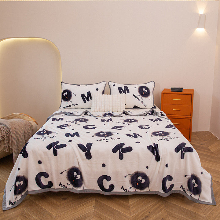 Plush Floral Bedspread and Pillowcase Set