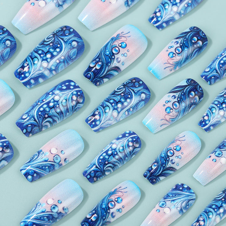 Artificial nails in elegant water design Stornfield