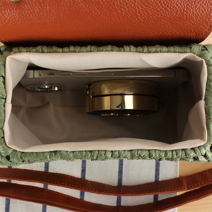 Handbag with Elegant Leather Lid and Woven Design Stornfield