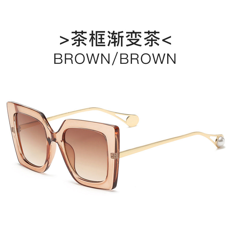 Ladies elegant sunglasses with geometric frame Stornfield