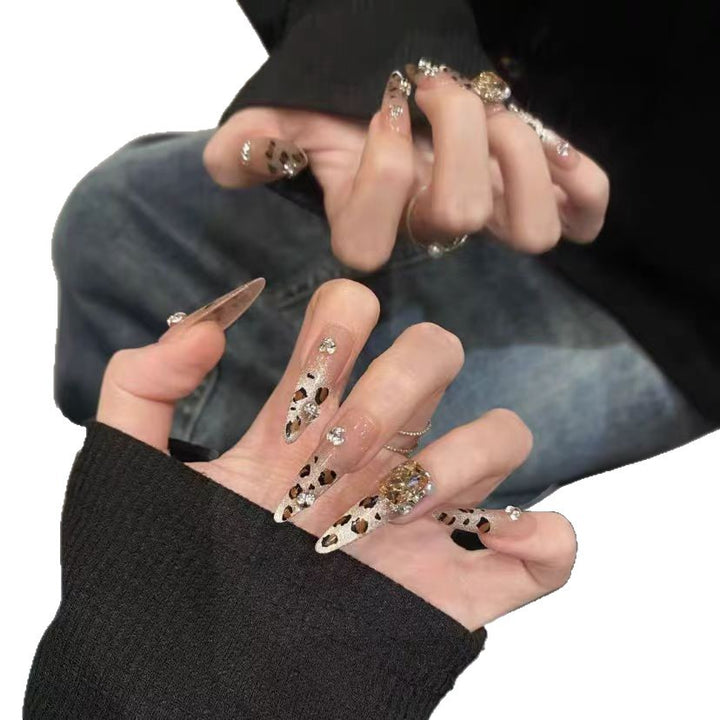 Artistic Stiletto Press-On Nails with Silver Accents Stornfield