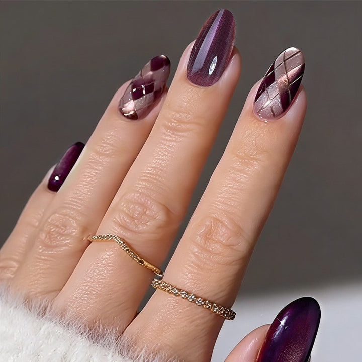 Elegant Chic Press-On Nail Set Stornfield