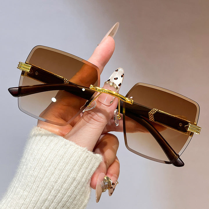 Women's stylish oversized square sunglasses Stornfield
