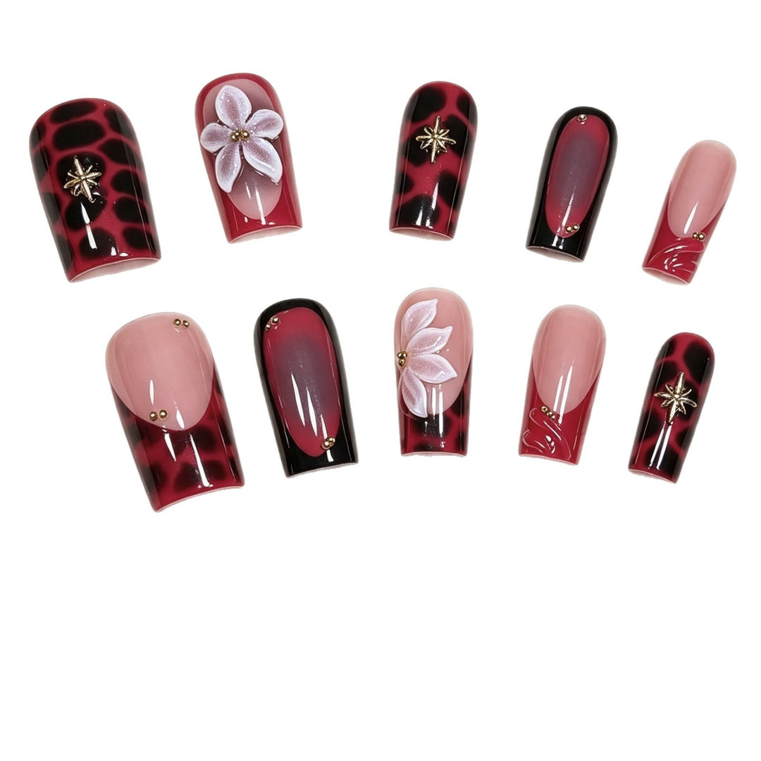 Artistic Floral Press-On Nail Set Stornfield