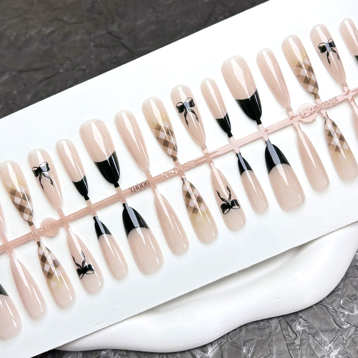 Decorative Press-On Nail Art Set with Creative Bow and Pattern Design