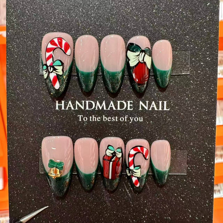Handmade Holiday-Themed Press-On Nail Set  1791773575