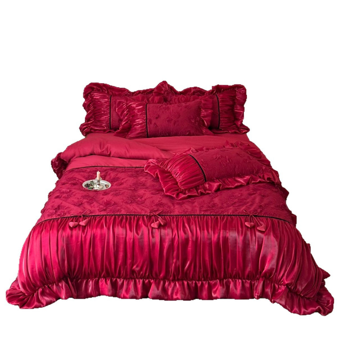 Opulentes Satin Bedding Set with Ruffle Trim, Jacquard Texture and Heart Appliqué