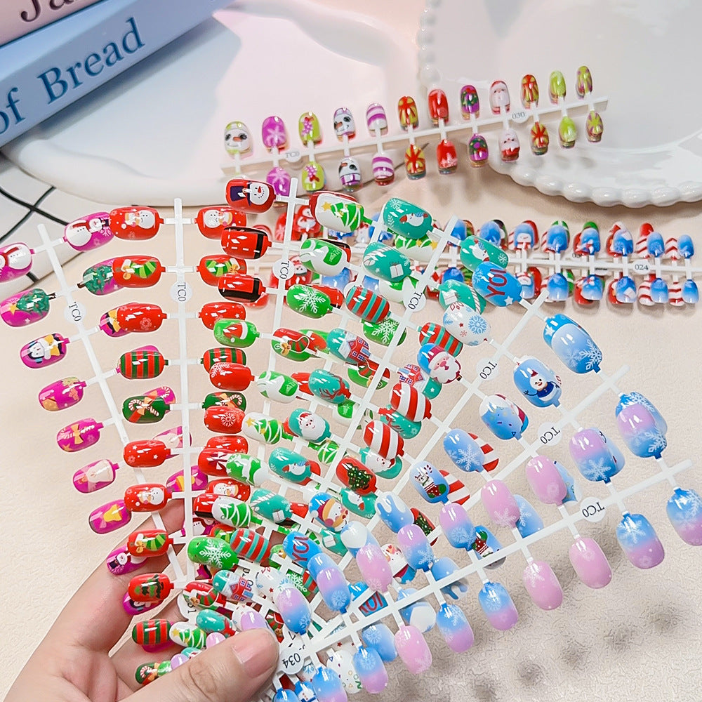 Children's Fun Holiday-Themed Fake Nail Set Stornfield