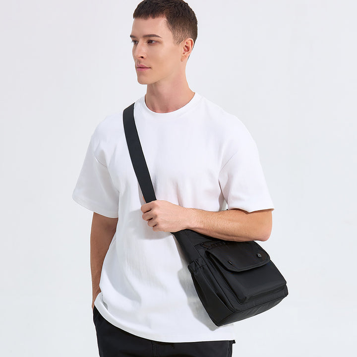 Compact Utility Shoulder Bag Stornfield