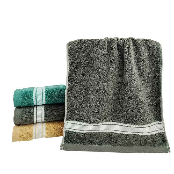 High-Quality Terry Bath Towel With Elegant Border Stornfield