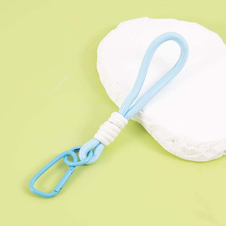 Multifunctional Paracord Keychain Stornfield