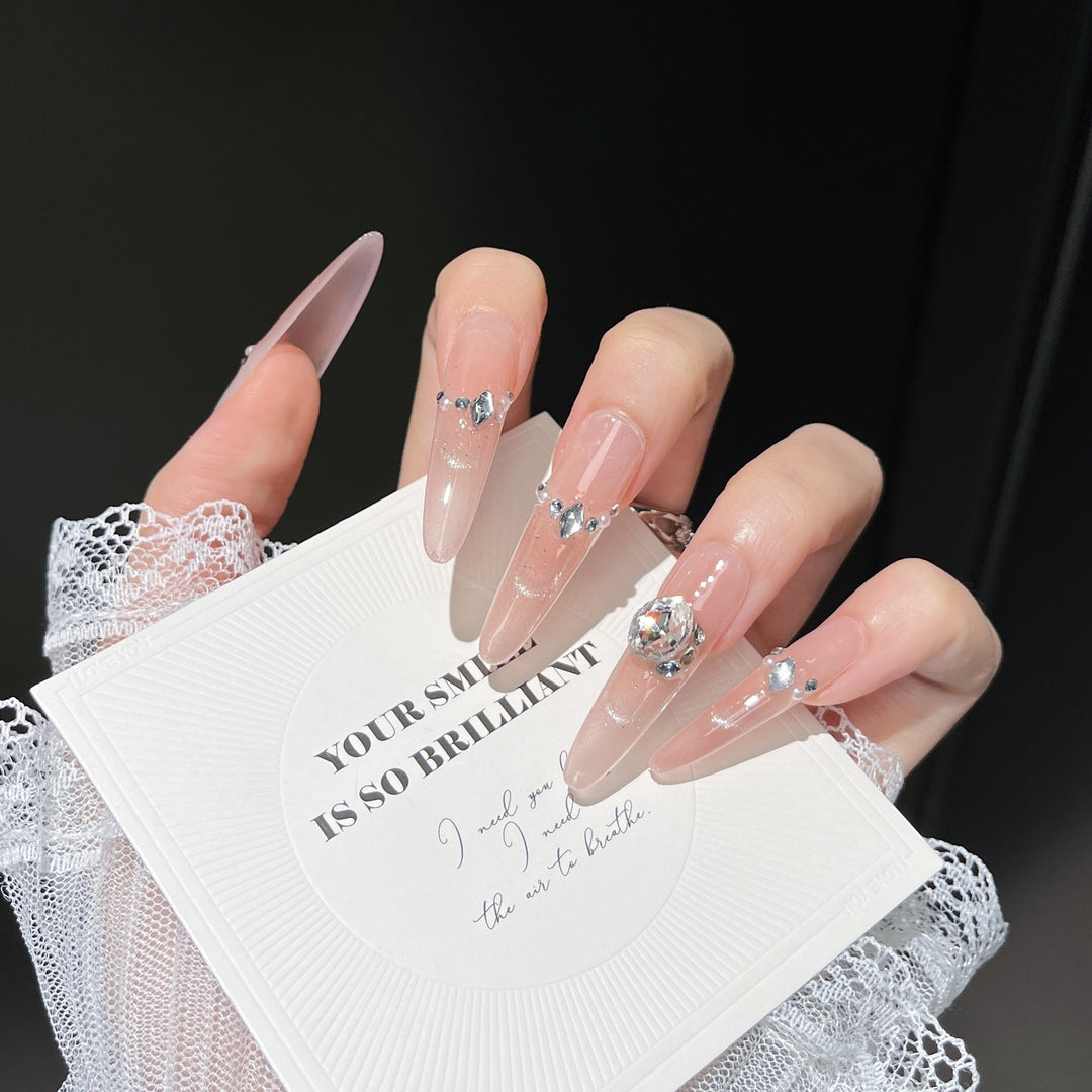 Elegant Decorative Press-On Nails Stornfield