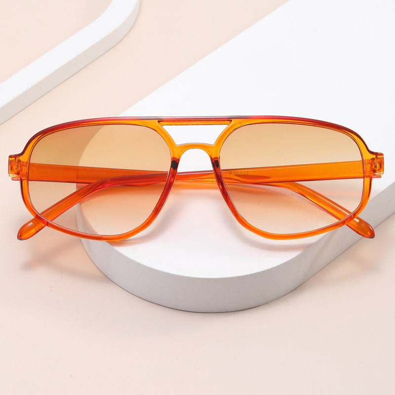Women's fashionable oversized sunglasses with trendy frame Stornfield