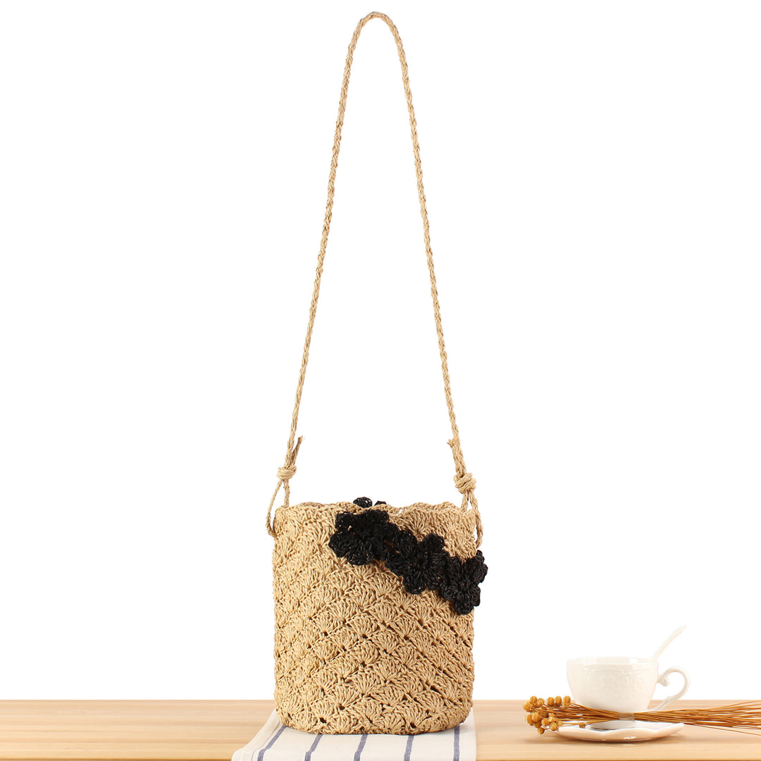 Handbag Made From Hand-Knotted Natural Material with Floral Appliqué Stornfield