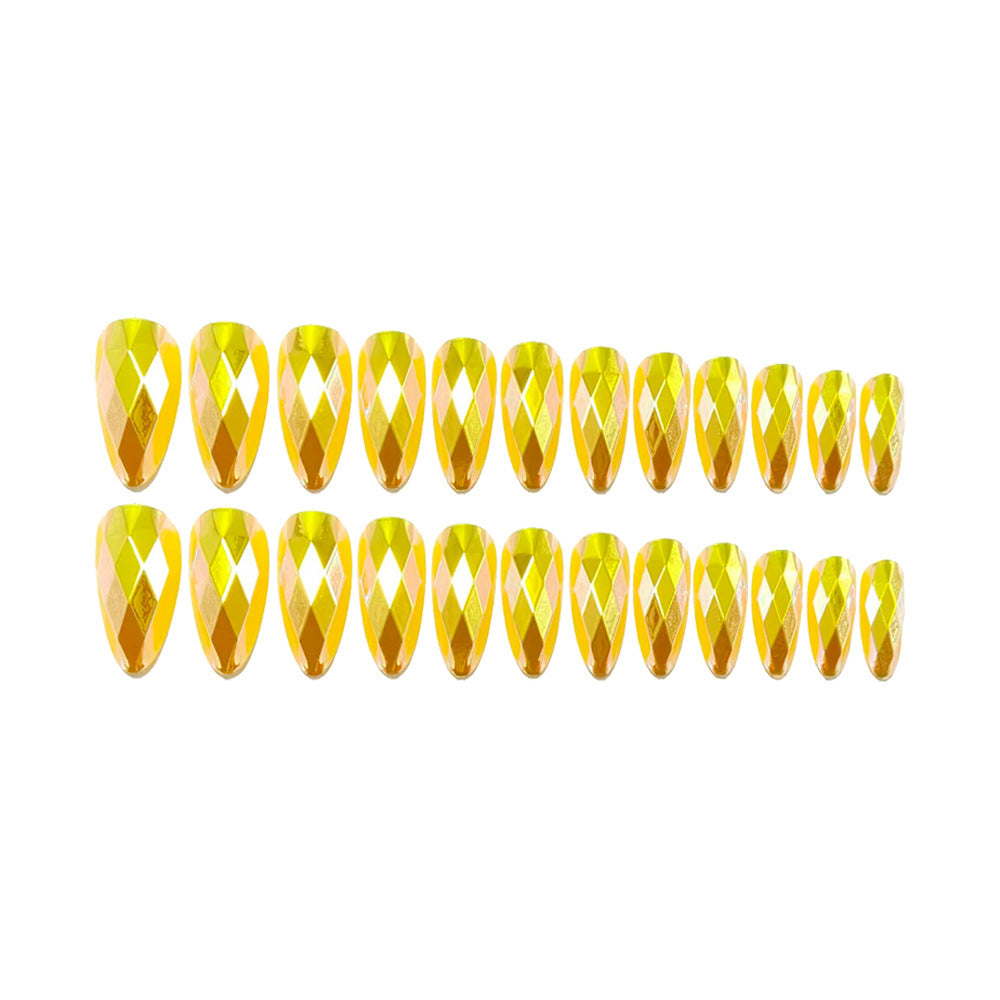 Glamorous Artificial Nails Stornfield