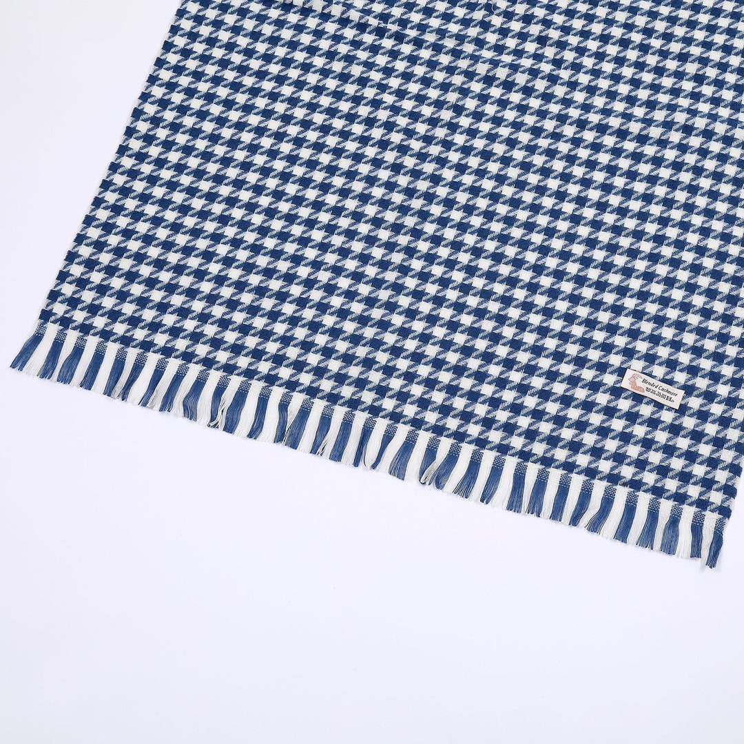 Ladies elegant scarf with houndstooth pattern Stornfield
