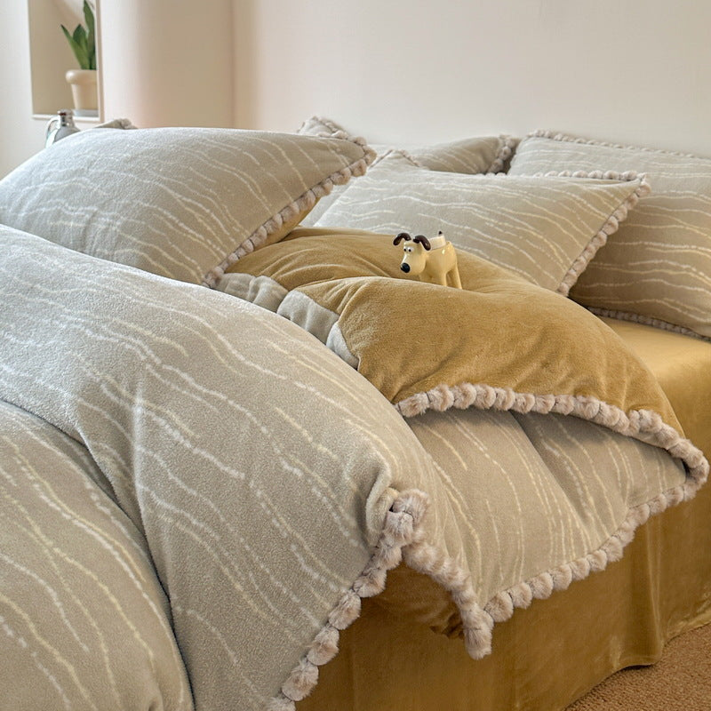 Plush Reversible Leopard-Print Duvet Cover and Pillowcase Set with Pom-Pom Trim