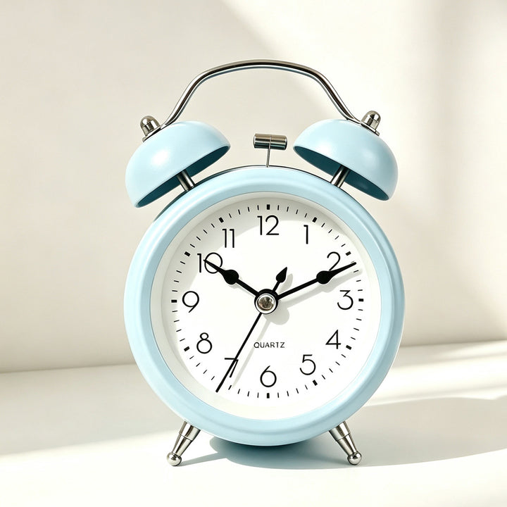 Classic Alarm Clock in Retro Style Stornfield