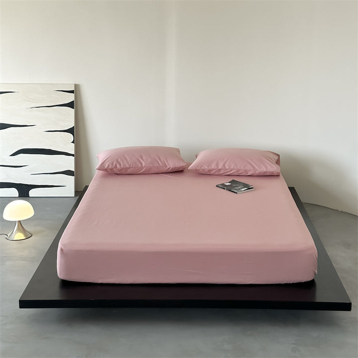 Fine jersey fitted sheet set with extra-elastic around rubber and smooth finish