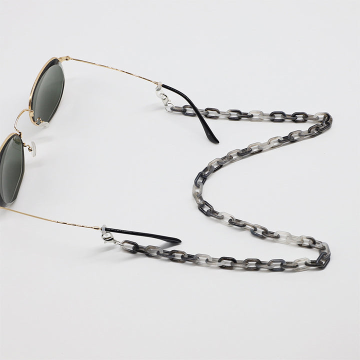 Fashionable Eyewear Chain Stornfield