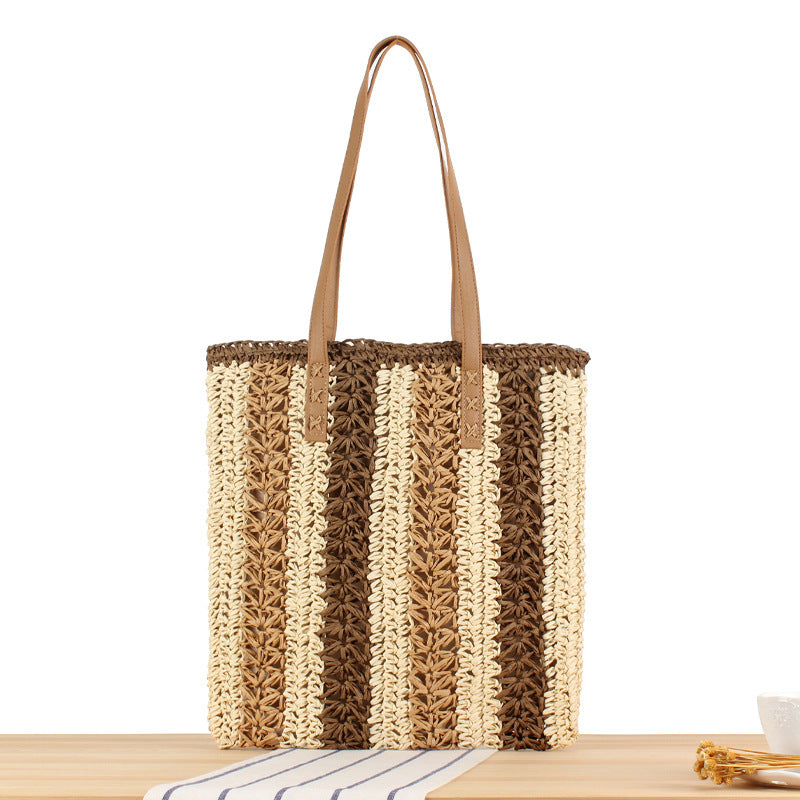 Braided tote bag with elegant leather handles Stornfield