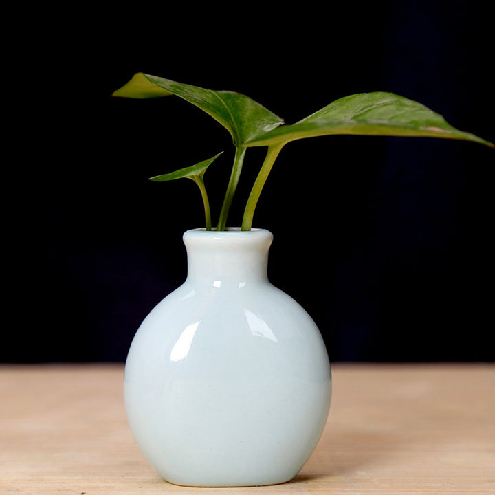 Miniature Ceramic Plant Holder Stornfeild