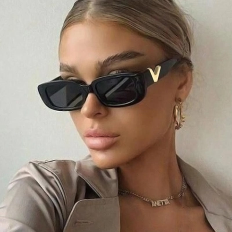 Retro-Inspired Geometric Frame Sunglasses Stornfield