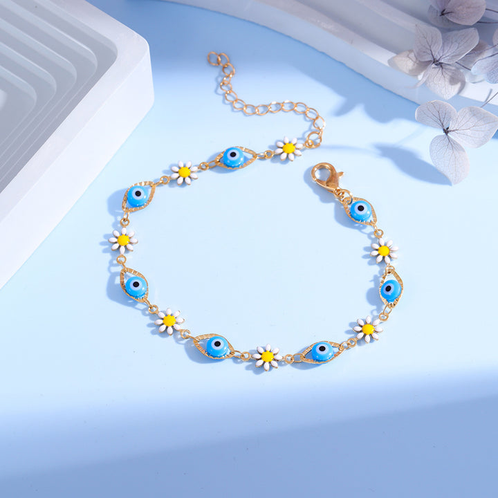 Eye Charm and Daisy Bracelet Stornfield