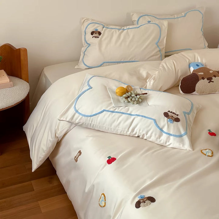Embroidered Teddy Appliqué Cotton Duvet Bedding Set with Blue Piped Trim