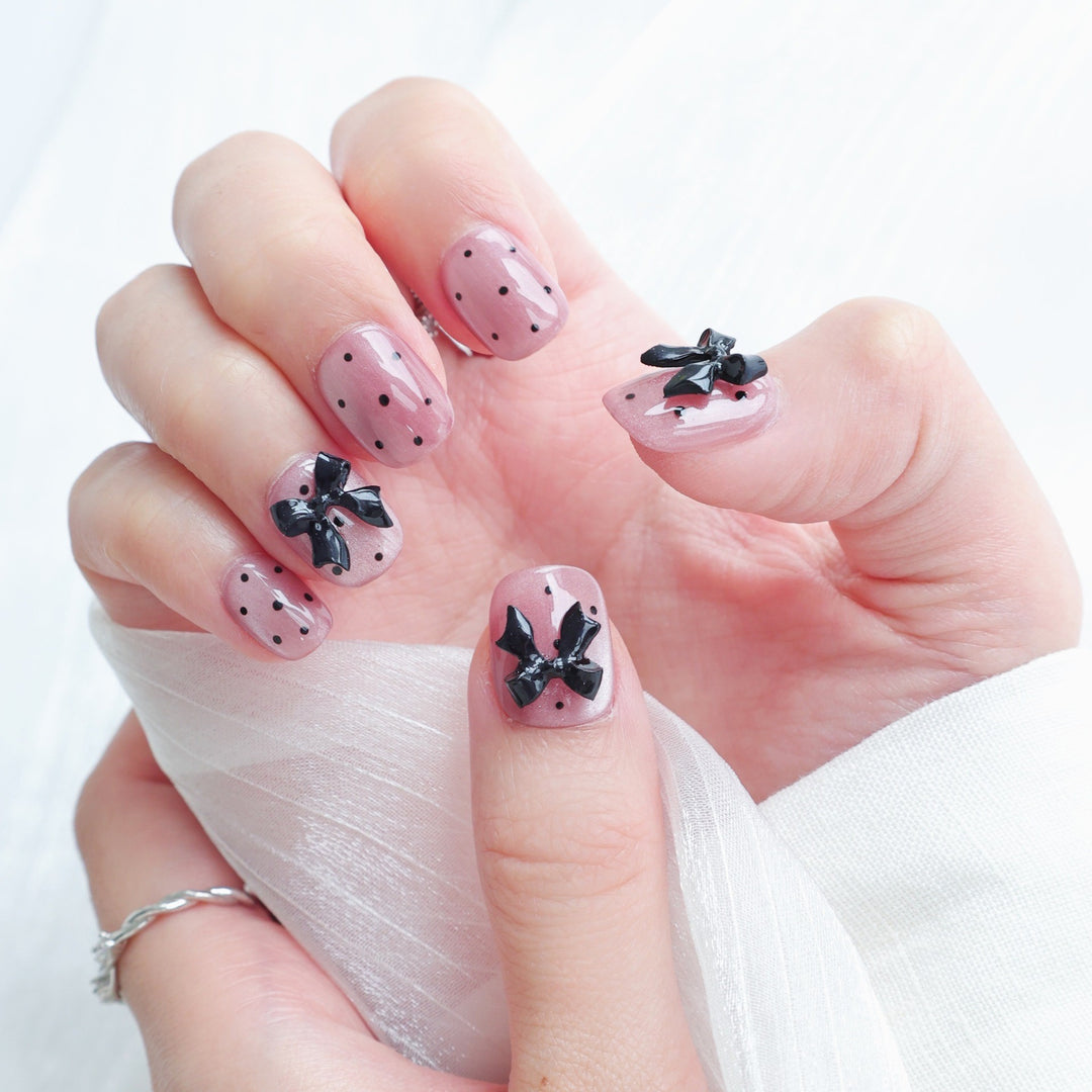 Decorative Bow Press-On Nails
