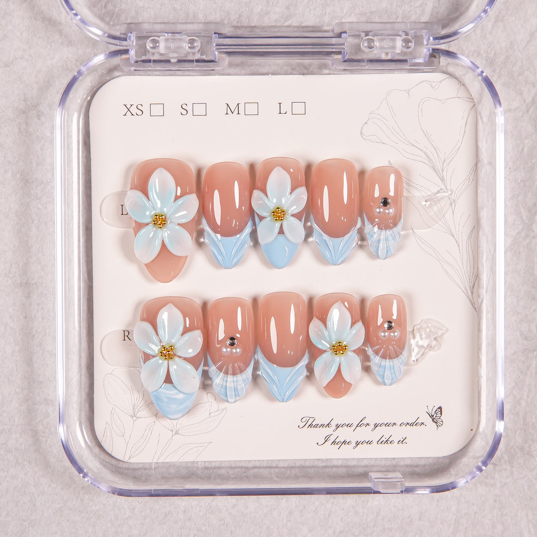 Floral Decorative Press-On Nail Enhancements