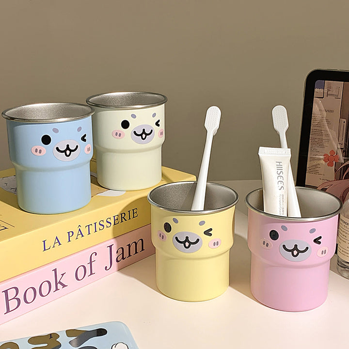 Funny drinking cup with animal design Stornfield