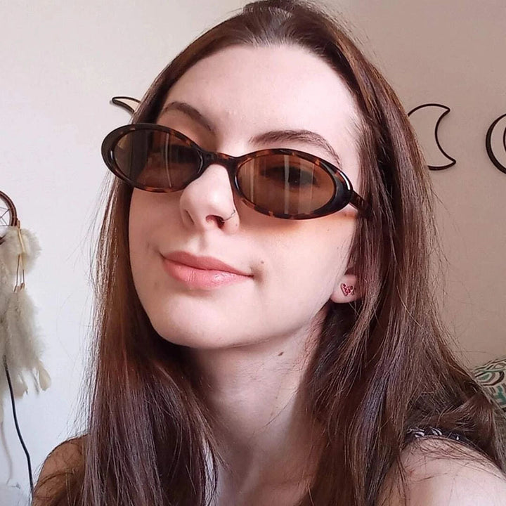 Chic Vintage Oval Sunglasses Stornfield