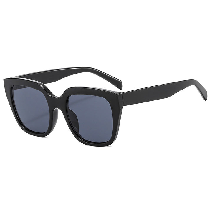 Ladies stylish sunglasses in modern square design Stornfield