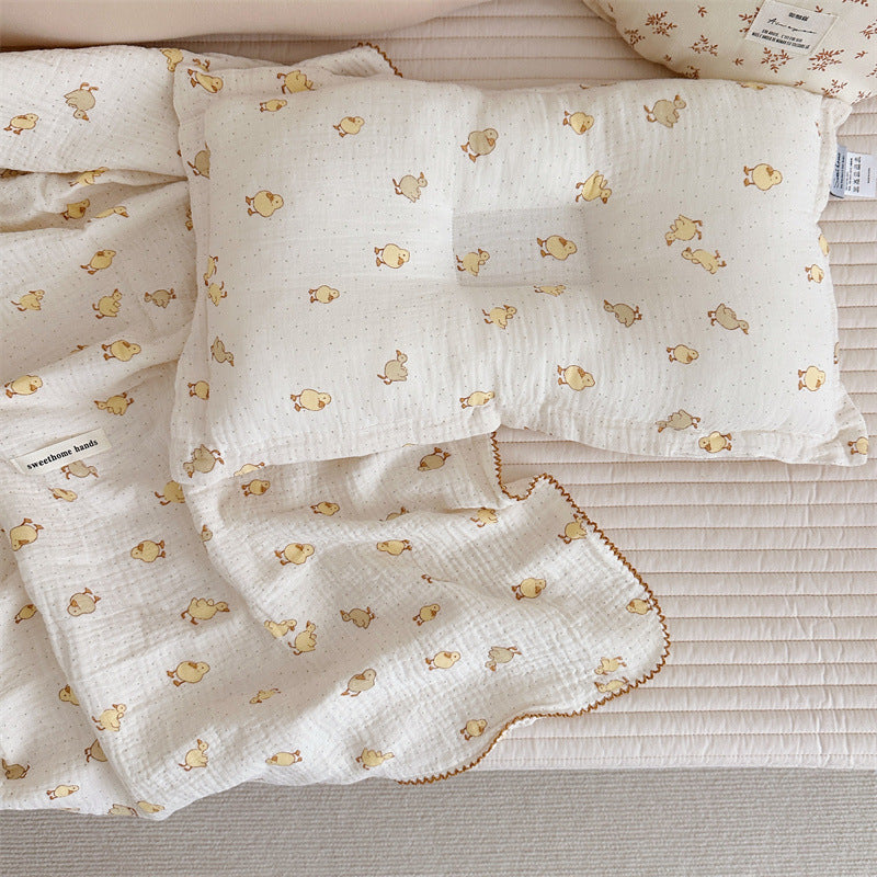 Unisex Mull blanket with cute bear design Stornfield