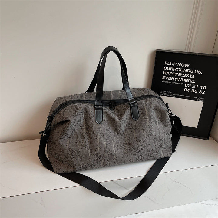 Sporty travel bag with innovative design Stornfield