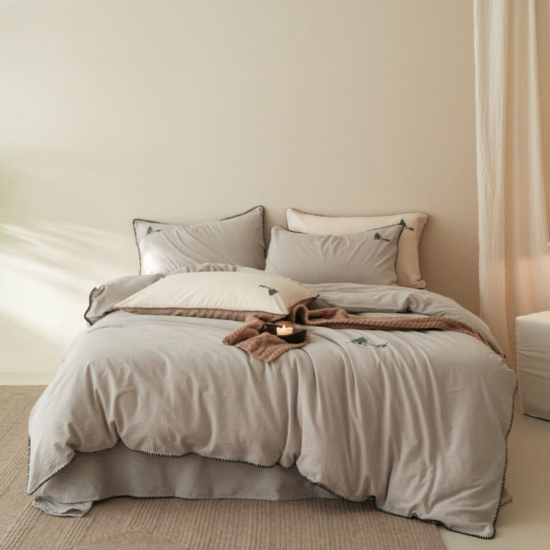 Stonewashed Cotton Duvet Cover Set with Blanket-Stitch Edge and Mini Tree Embroidery