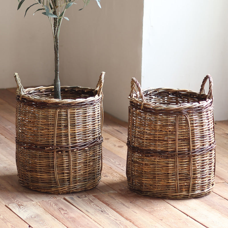Handcrafted storage basket made of willow Stornfield