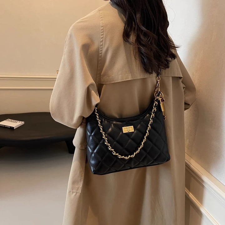 Quilted Chain-Detail Shoulder Bag Stornfield