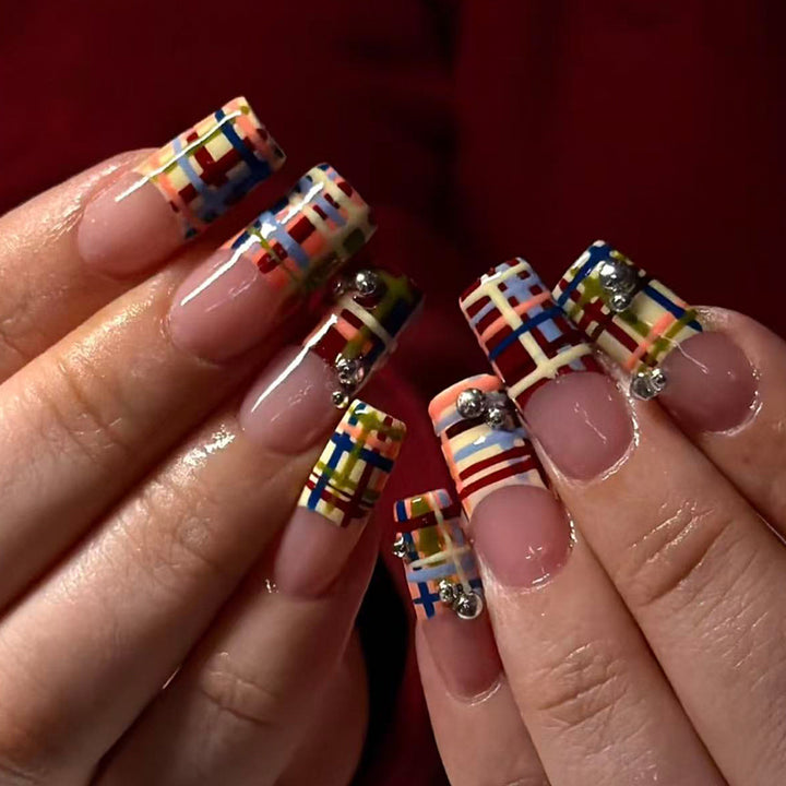 Artificial nails with trendy design Stornfield