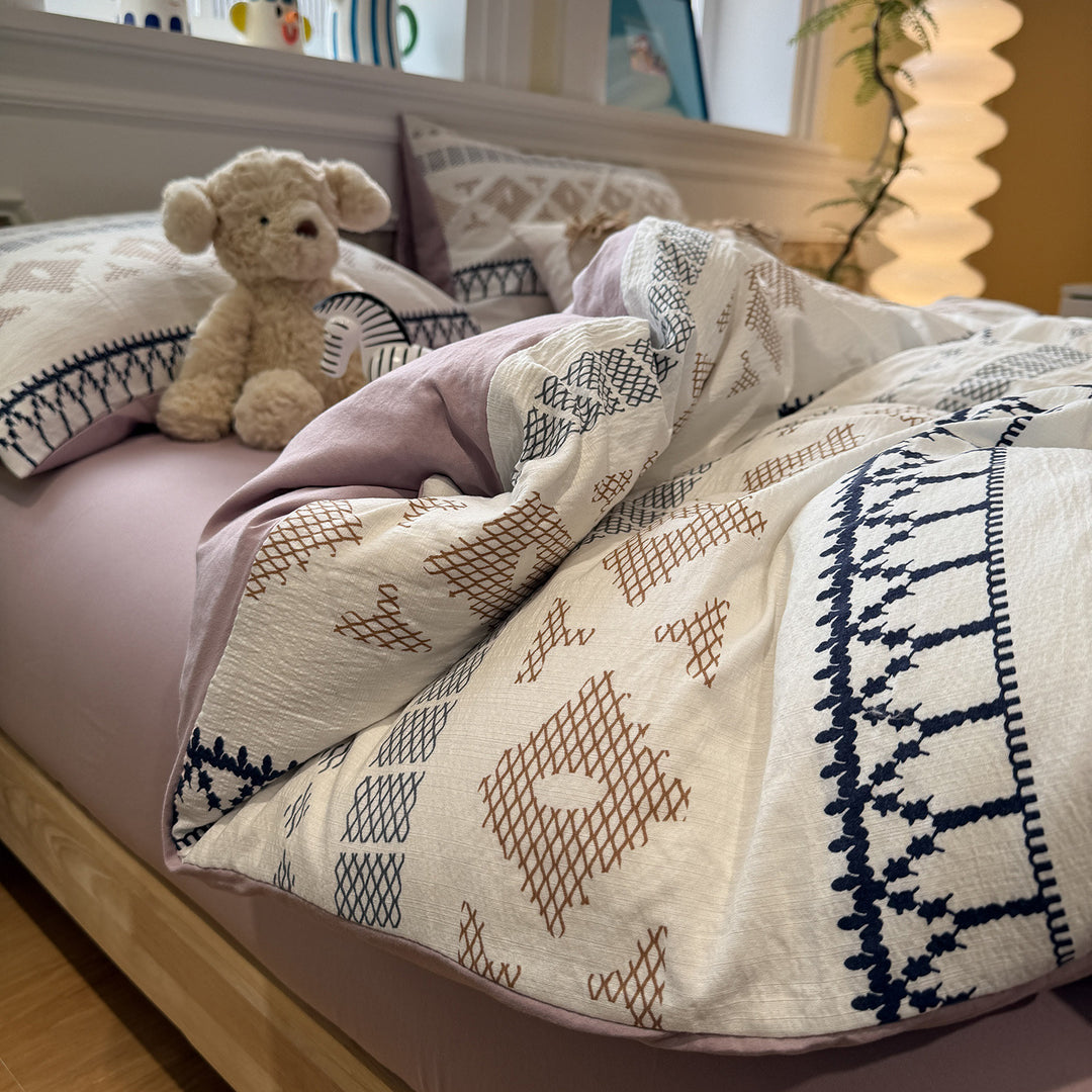 Quilted Cotton Duvet Cover Set with Nordic Reindeer Patchwork