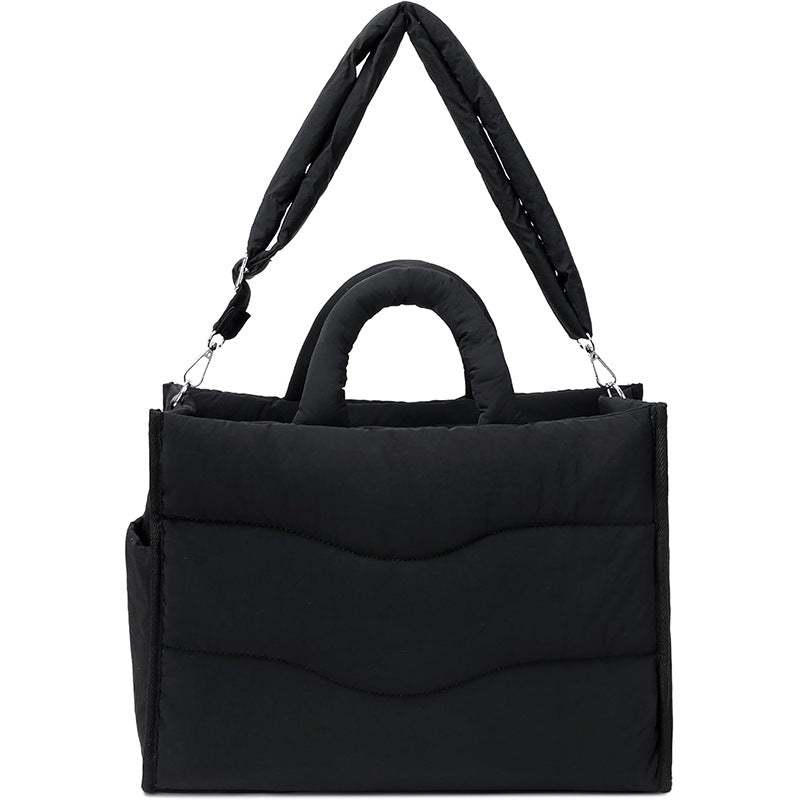 Versatile and Stylish Shoulder Bag Stornfield