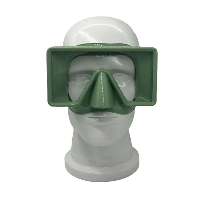 Diving mask with maximum field of view and comfortable silicone rim Stornfield