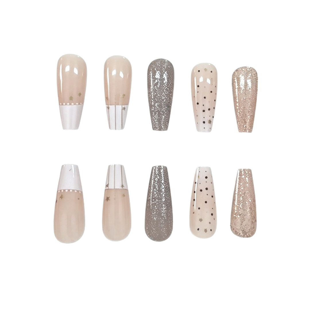Elegant Starry Nail Art Stornfield