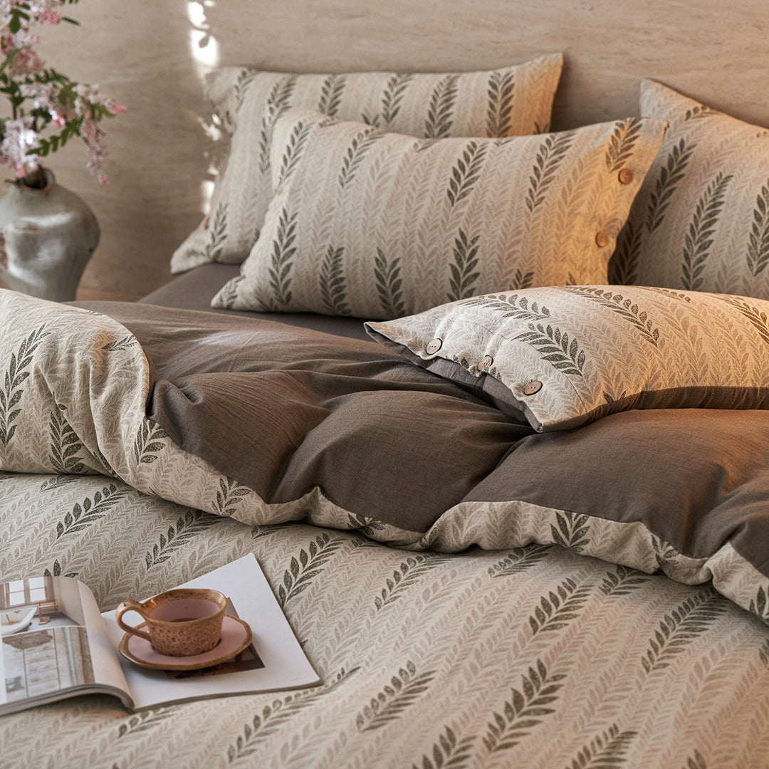 Luxury Lace Ruffle Cotton Duvet Cover and Pillowcase Set