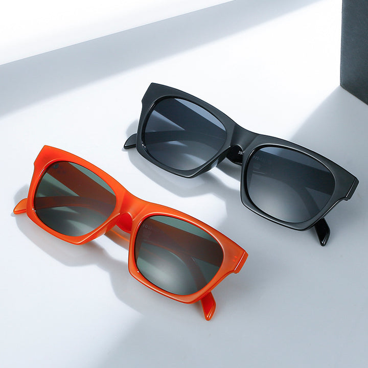 Retro-Inspired Chunky Sunglasses Stornfield