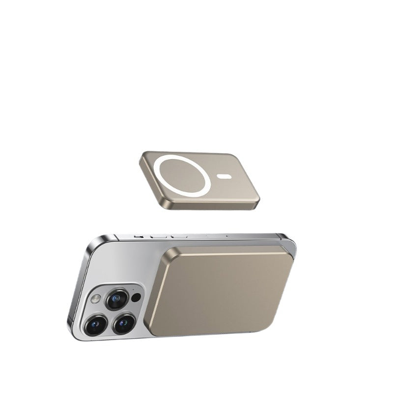 Magnetic Qi Powerbank with fast charging function Stornfield